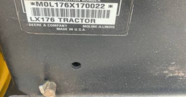 00S0S kinY48tEmQF 0t20CI 1200x900 375x195 1997 John Deere LX176 Riding Mower for Sale