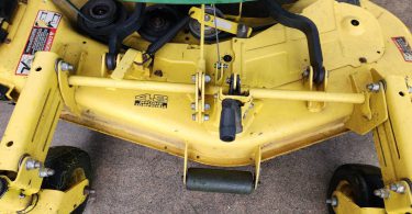 2011 John Deere F525 Riding Lawn Mower with Bagger 00c0c 4UnuxqBcfuk 0CI0t2 1200x900 375x195 2011 John Deere F525 Riding Lawn Mower with Bagger