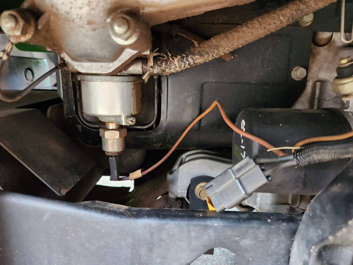 2011 John Deere F525 Riding Lawn Mower with Bagger 00c0c am8Uqx5obUT 0CI0t2 1200x900 2011 John Deere F525 Riding Lawn Mower with Bagger