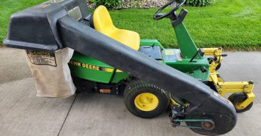 2011 John Deere F525 Riding Lawn Mower with Bagger 01616 j3YE2wjEBwn 0CI0t2 1200x900 375x195 2011 John Deere F525 Riding Lawn Mower with Bagger