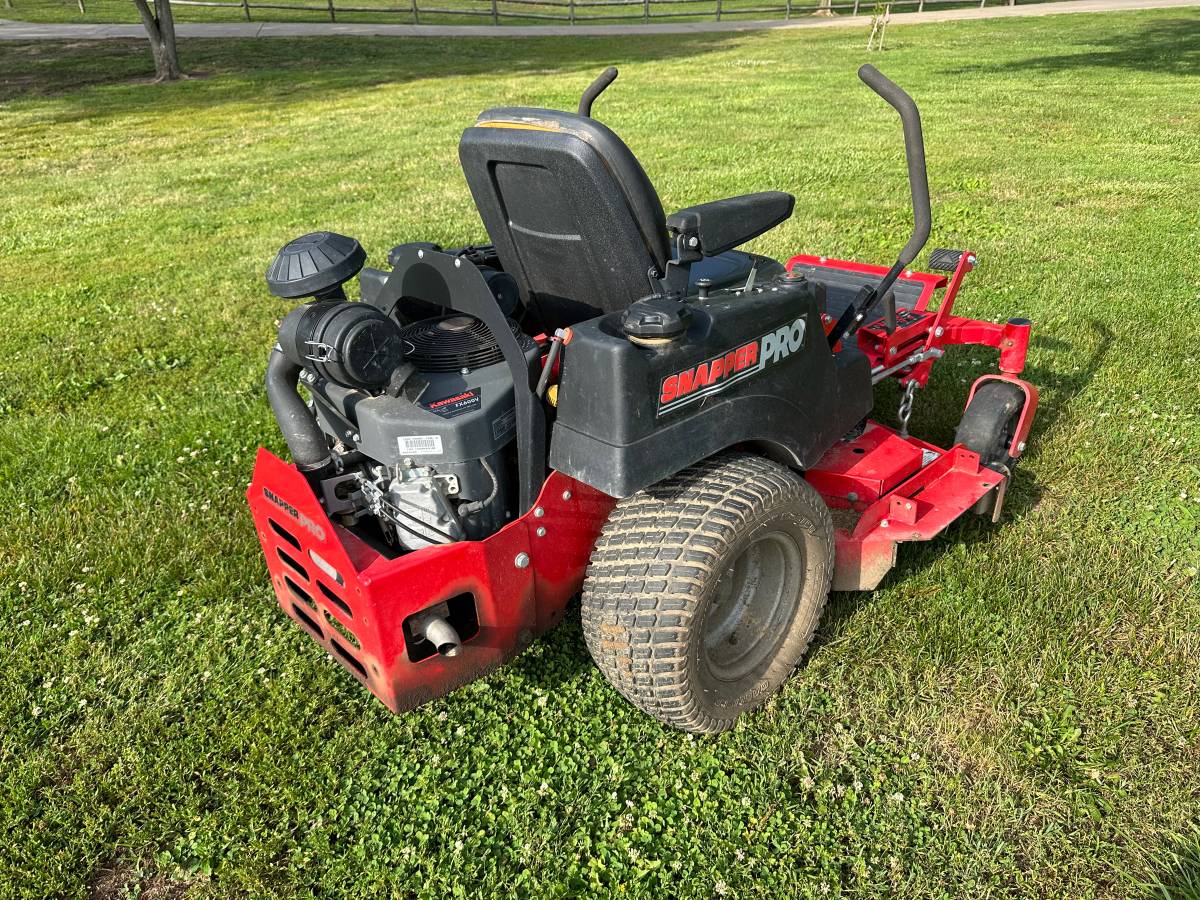 2014 Model Snapper Pro S50xt Model Commercial Zero Turn Mower RonMowers