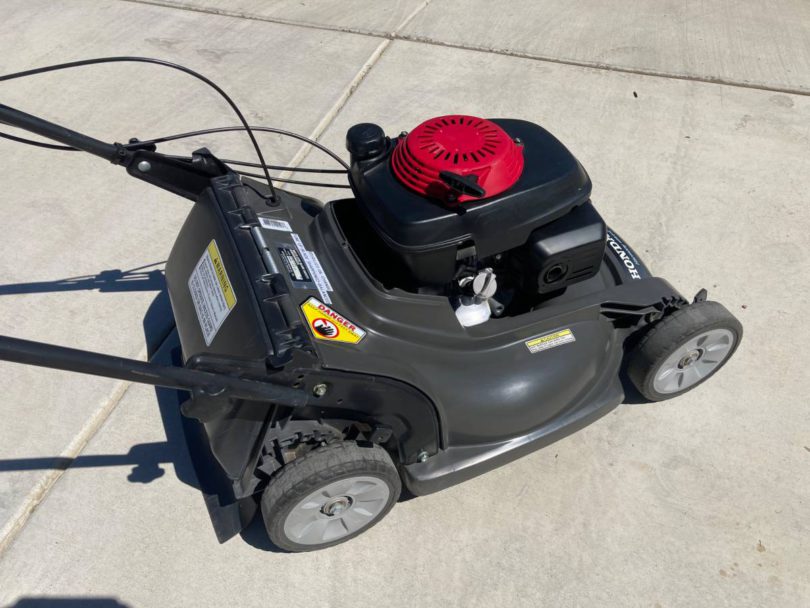 00f0f 7e7IQFg5Djf 0CI0t2 1200x900 810x608 Honda Harmony HRB216 lawn mower for sale