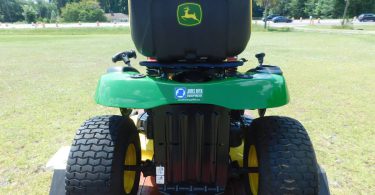 00j0j 9KqboY0tsKM 0pO0jm 1200x900 375x195 Used John Deere E100 Riding Mower in Excellent Condition
