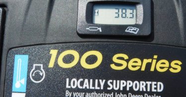 00j0j eHdcYC9CVOT 0pO0jm 1200x900 375x195 Used John Deere E100 Riding Mower in Excellent Condition