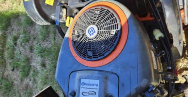 01313 3WRsq0HKtZo 0cU0hc 1200x900 375x195 2014 Husqvarna GT48XLSI Riding Lawn mower for sale