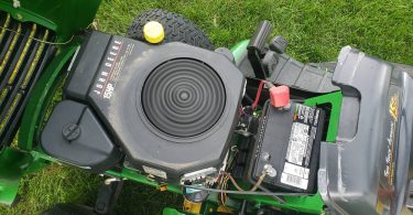 01313 7DdC7mF1Rz5 0CI0t2 1200x900 375x195 Used John Deere LT155 Riding Lawn Mower for Sale