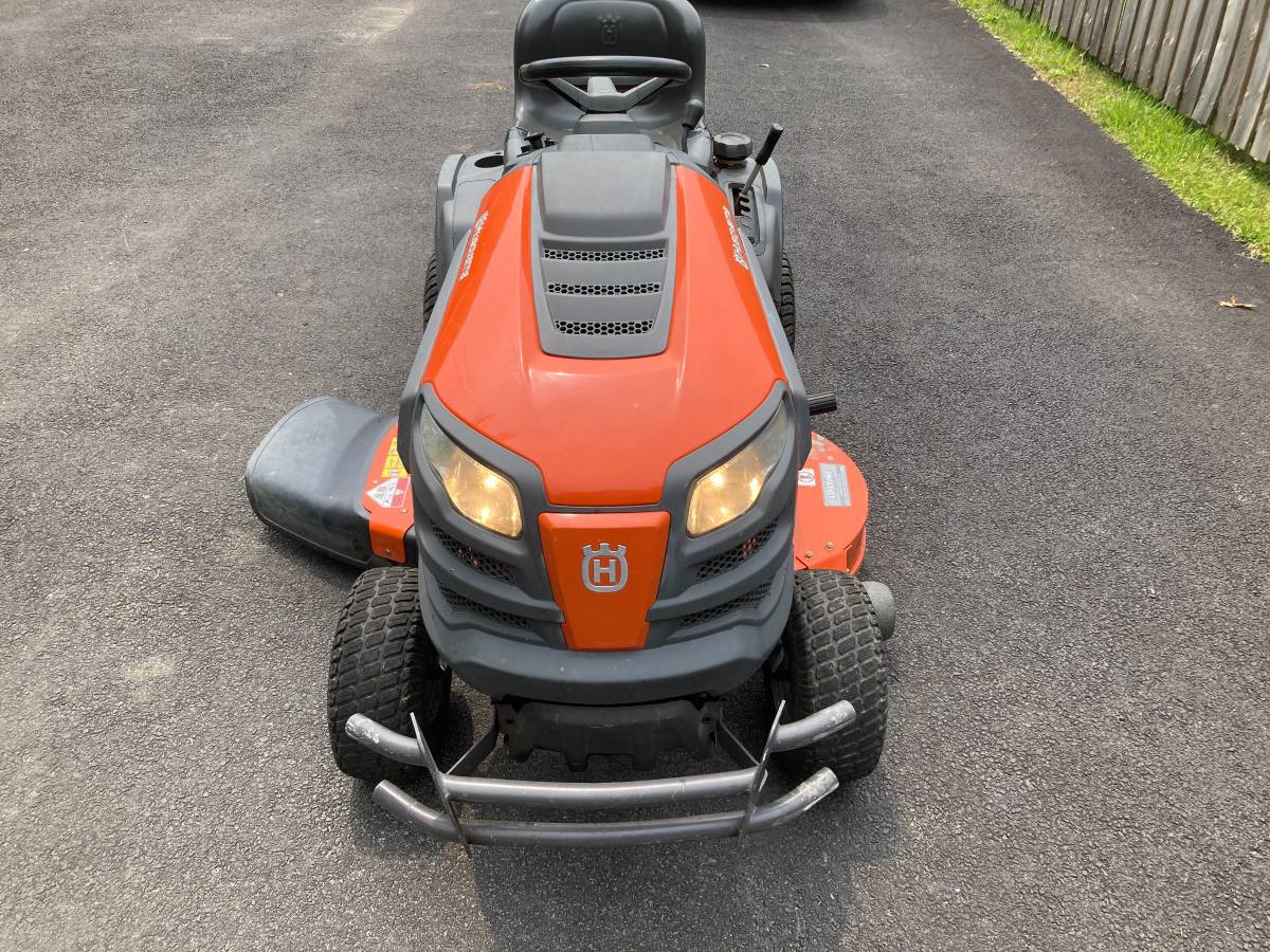 Used Husqvarna YT42DXLS riding lawn mower for sale 00S0S lJ9Rz0GmqLD 0CI0t2 1200x900 Used Husqvarna YT42DXLS riding lawn mower for sale