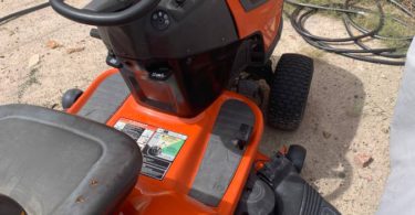 00R0R chiaft14pLO 0t20CI 1200x900 375x195 Used 45 hours Husqvarna YTH24V48 Riding Lawn Mower for Sale