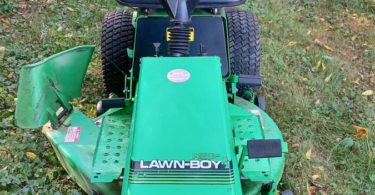 00Z0Z ik05tFc9jLH 0t20CI 1200x900 375x195 Used 30 in Lawn Boy rider 6 Speed riding mower