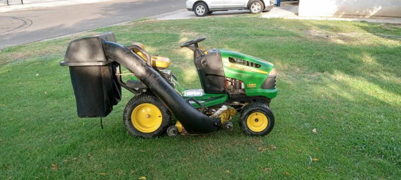 00U0U 1xaCBgUIQIp 0CI0hq 1200x900 810x365 Used John Deere LA140 Riding Mower with 2 bin Grass Catcher