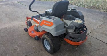 00303 lXLGtZeJDYY 0Cz0t2 1200x900 375x195 Used Husqvarna Z246 Zero Turn Lawn Mower for Sale