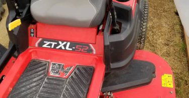 00r0r jFj4QyW6dFO 0lM0t2 1200x900 375x195 2016 Gravely ZT XL 52 Zero Turn Lawn Mower