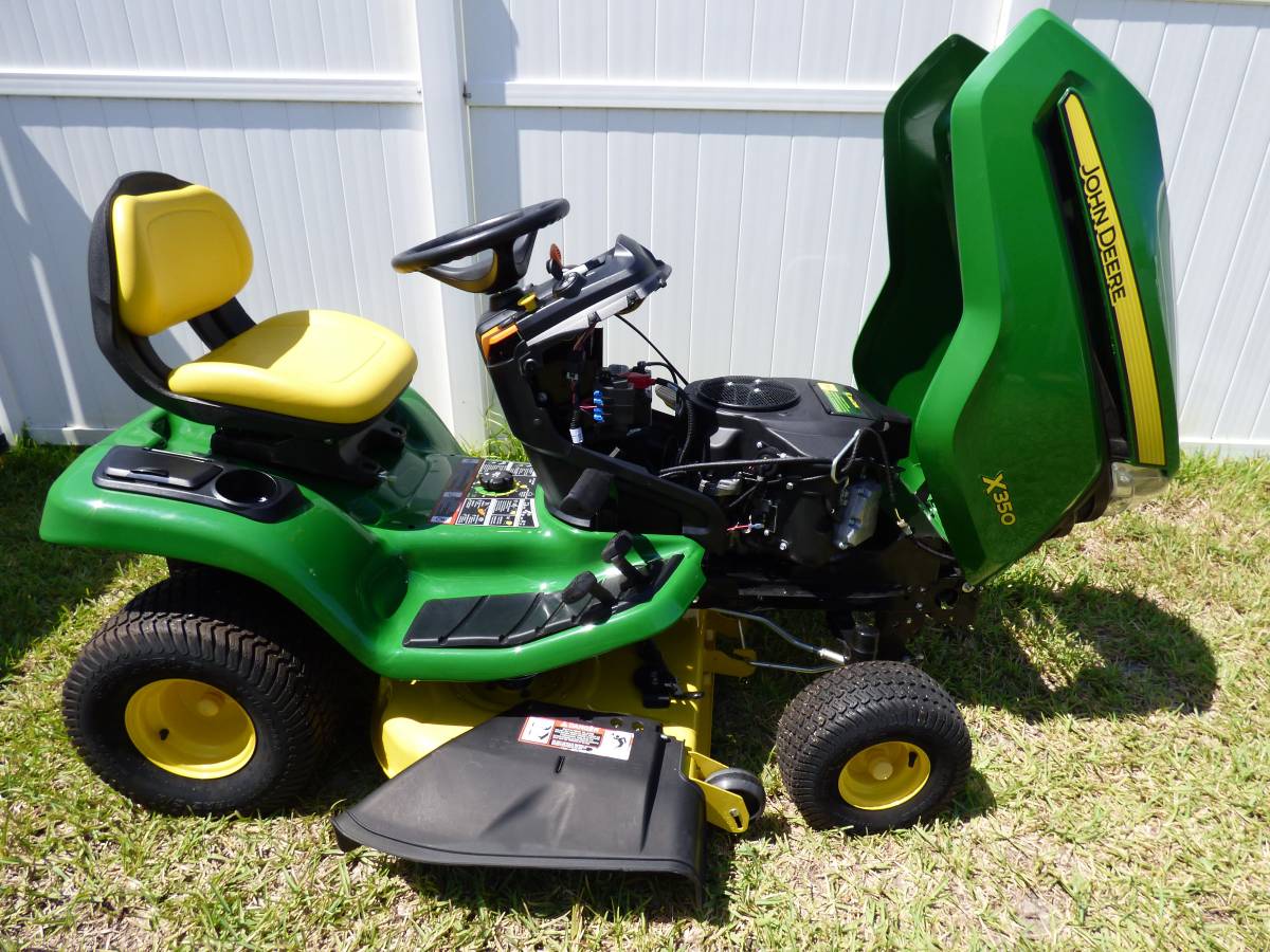 Clean John Deere X350 21.5HP Riding Lawn Mower for Sale 01111 cQO5Jd6XJXi 0CI0t2 1200x900 Clean John Deere X350 21.5HP Riding Lawn Mower for Sale