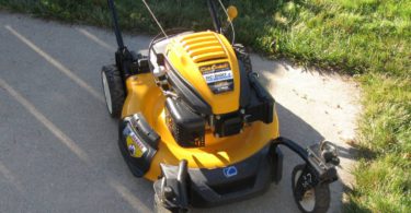 01717 lPI4BZ3V1nA 0Af0t2 1200x900 375x195 2011 Cub Cadet SC 500 Z Signature Cut Series lawn mower for sale
