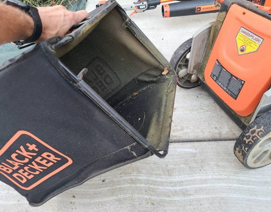 Used BLACK & DECKER 20V Cordless Outdoor Combo Kit 00202 gywrvOGldEa 0et0bk 1200x900 Used BLACK & DECKER 20V Cordless Outdoor Combo Kit