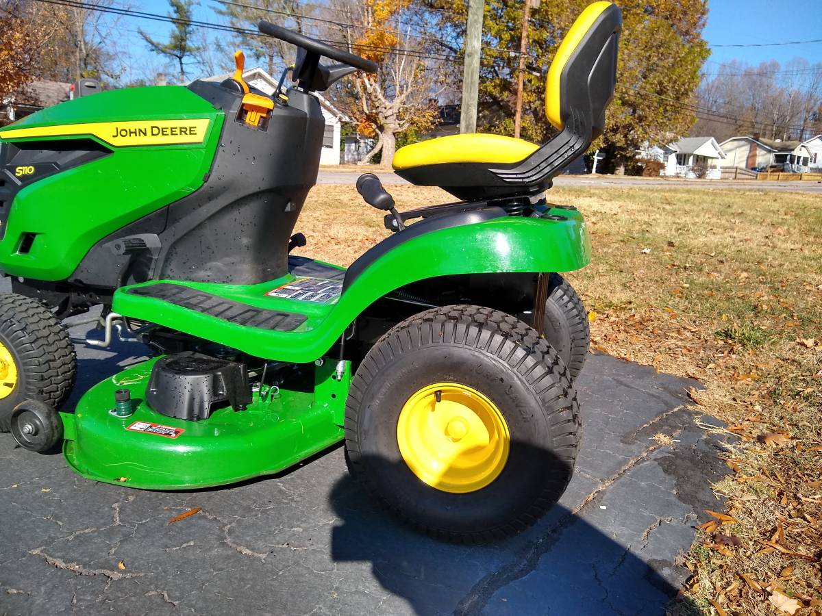 2023 John Deere S110 riding lawn mower 00808 6Hd2DMDhLPD 0CI0t2 1200x900 2023 John Deere S110 riding lawn mower