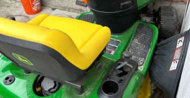 00B0B 5C8O5Jj7chu 0t20CI 1200x900 375x195 Used John Deere D105 auto riding lawn mower for sale