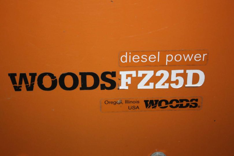 00S0S b90Krozwe7K 0CI0pO 1200x900 810x540 2014 Woods FZ25D Diesel 62 inch ZTR Mower