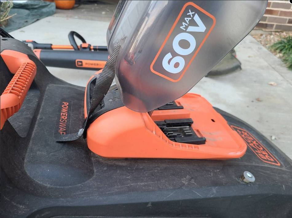 Used BLACK & DECKER 20V Cordless Outdoor Combo Kit 00Y0Y 5KuL3aVyYia 0fk0bu 1200x900 Used BLACK & DECKER 20V Cordless Outdoor Combo Kit