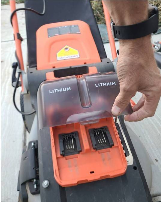 Used BLACK & DECKER 20V Cordless Outdoor Combo Kit 00i0i dOnSjTJqDUD 08F0aU 1200x900 Used BLACK & DECKER 20V Cordless Outdoor Combo Kit