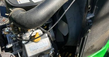 00v0v hj1kPYRaGZ7 0t20CI 1200x900 375x195 John Deere x585 hydro 4x4 mower tractor