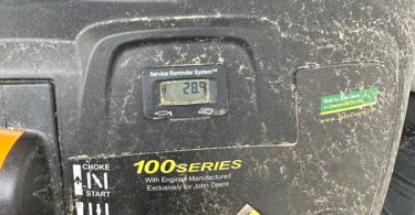 Used John Deere D105 auto riding lawn mower for sale 01111 fGop0PpH25p 0t20CI 1200x900 375x195 Used John Deere D105 auto riding lawn mower for sale