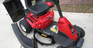 IMG 6343 375x195 2017 Craftsman R110 30 in 10.5 HP Gas Riding Lawn Mower
