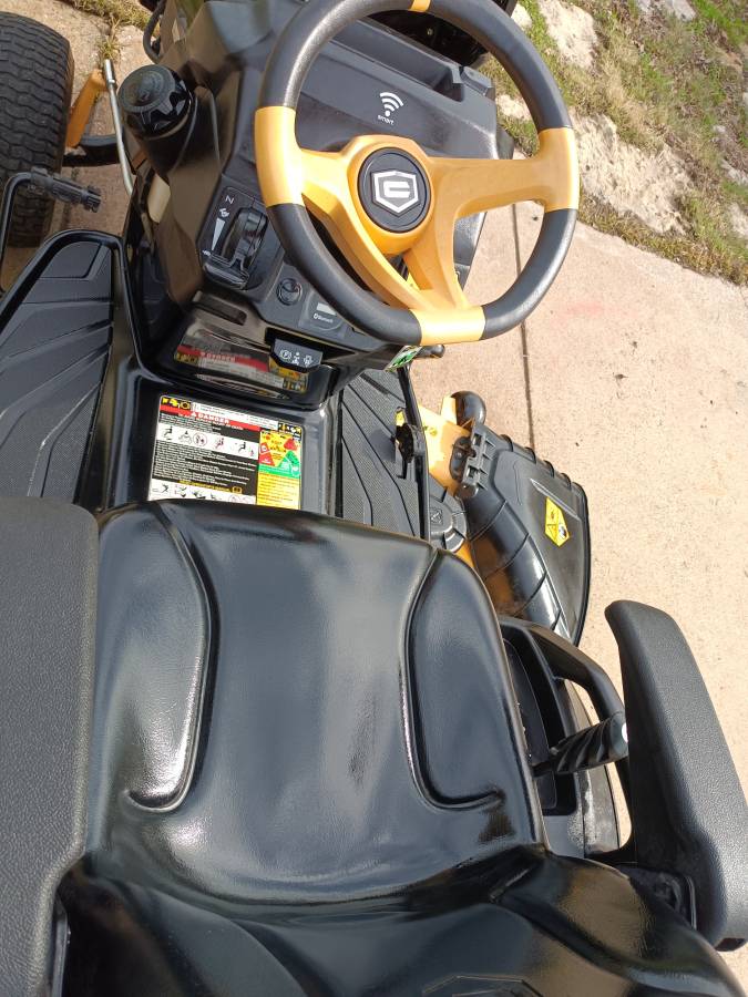 Low hours Craftsman 8400 Pro Series for Sale RonMowers