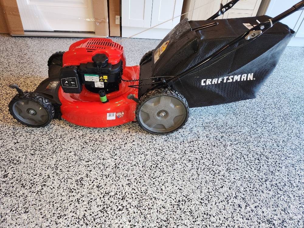CRAFTSMAN M320 163 cc 21 in Gas Self propelled Lawn Mower with Briggs and Stratton Engine 00C0C kIfM2zcYSZZ 0g80c6 1200x900 CRAFTSMAN M320 163 cc 21 in Gas Self propelled Lawn Mower with Briggs and Stratton Engine