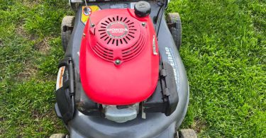 00P0P lfmqjM2LCif 0t20CI 1200x900 375x195 Used Honda Harmony II HRT 216 lawnmower for Sale