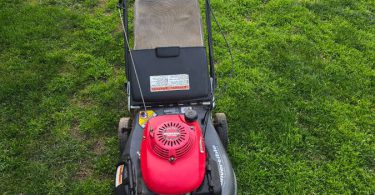 00Z0Z 2DMij5b321 0t20CI 1200x900 375x195 Used Honda Harmony II HRT 216 lawnmower for Sale