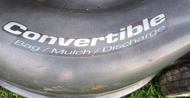 00h0h myO1jw95cf 0CI0t2 1200x900 375x195 Used Honda Harmony II HRT 216 lawnmower for Sale