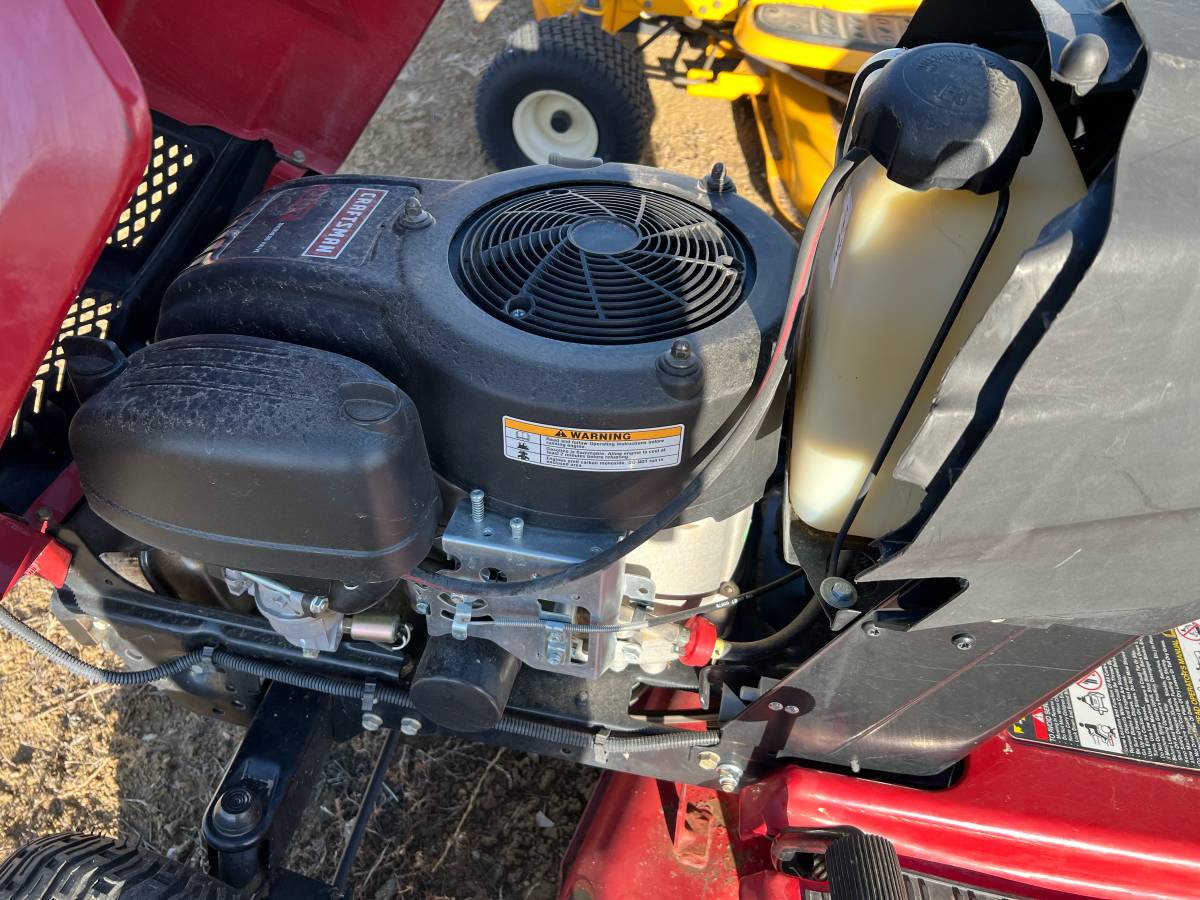 Used Craftsman T1500 Riding Lawn Mower for Sale 01111 eo16m22EQ87 0CI0t2 1200x900 Used Craftsman T1500 Riding Lawn Mower for Sale