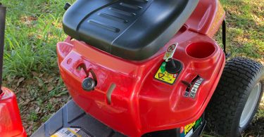 01212 5KmiC50x8aF 0t20CI 1200x900 375x195 Used Troybilt TB30R 30 Inch Riding Lawn Mower