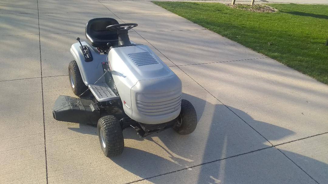 Used Craftsman LT1000 38 inch deck 6 speed Lawn Mower 01313 4zPV7VLJG7q 0hq09O 1200x900 Used Craftsman LT1000 38 inch deck 6 speed Lawn Mower