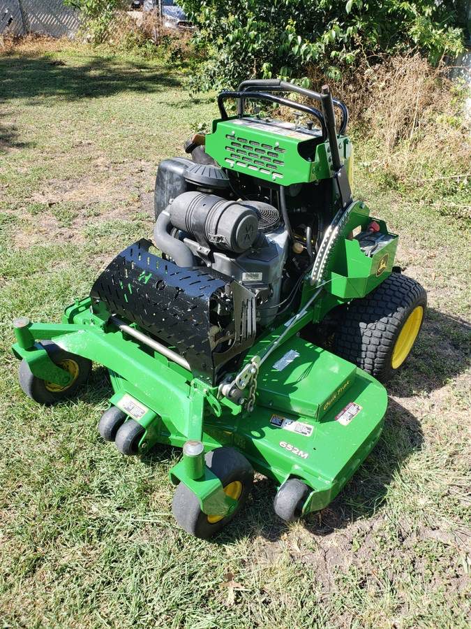 2017 John Deere 652M Quik Trak Stand on Mower for Sale IMG 9756 2017 John Deere 652M Quik Trak Stand on Mower for Sale
