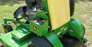 2017 John Deere 652M Quik Trak Stand on Mower for Sale IMG 9758 375x195 2017 John Deere 652M Quik Trak Stand on Mower for Sale