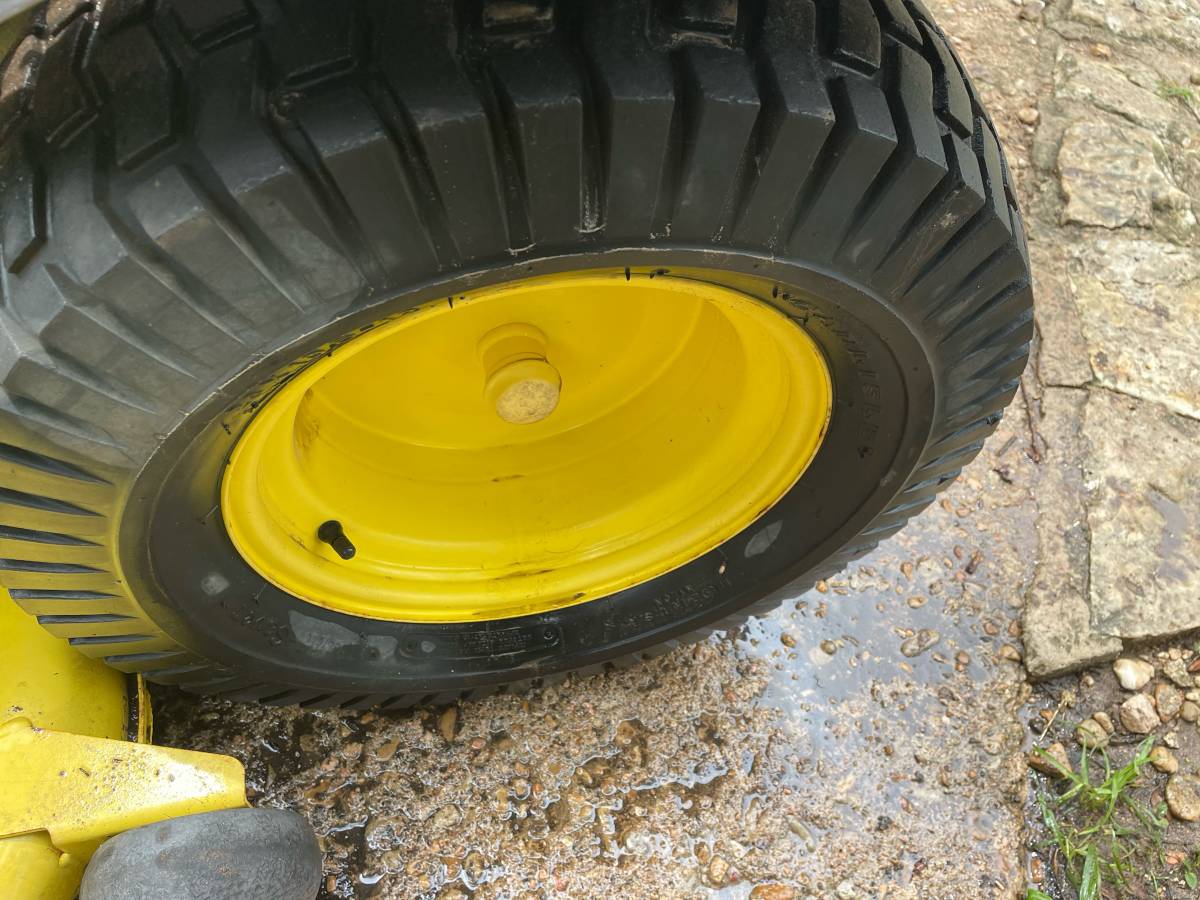 John Deere 190C 54” Riding Lawn Mower 00K0K 584PjtDlhUy 0CI0t2 1200x900 John Deere 190C 54” Riding Lawn Mower