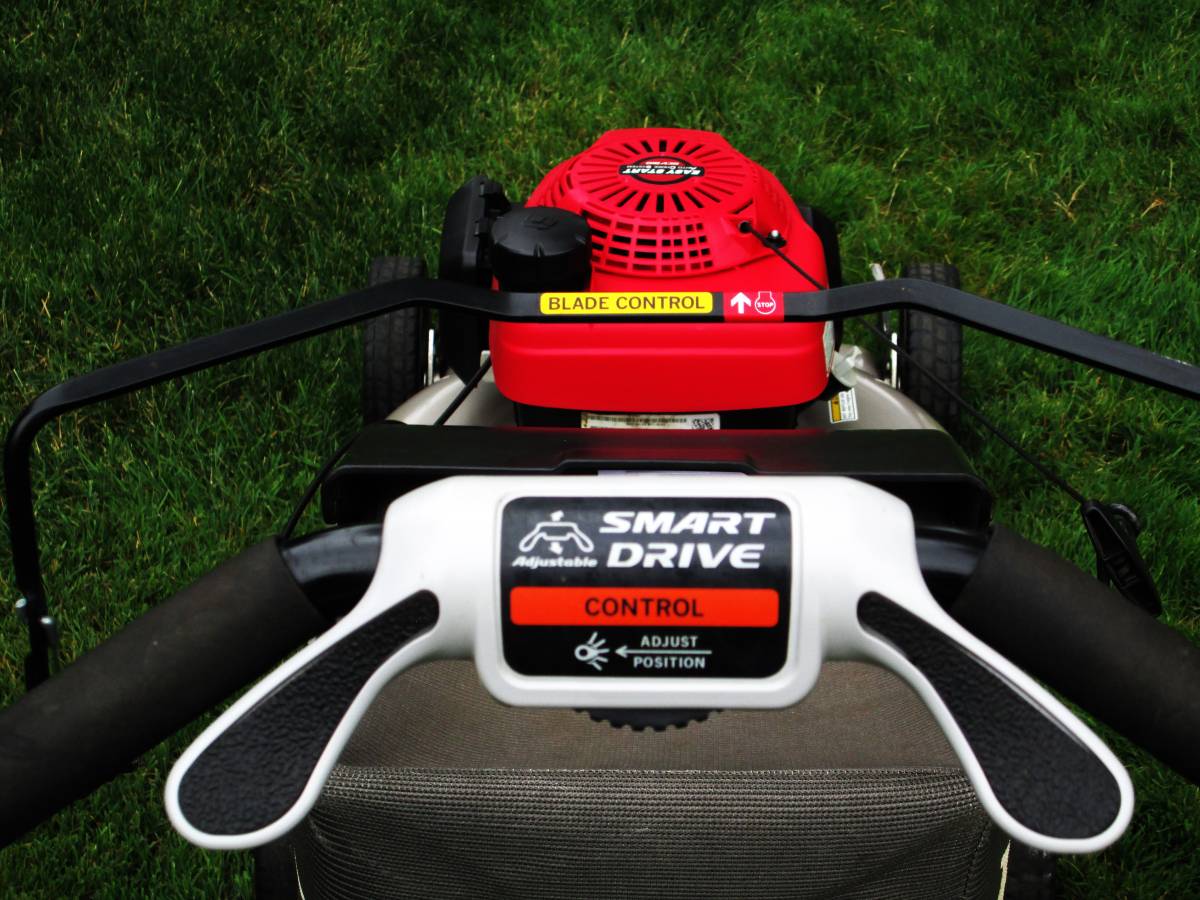Honda HRR216 3 in 1 Self Propelled Mower with Auto Choke & Twin Blade System 00O0O icW02Noxcnh 0CI0t2 1200x900 Honda HRR216 3 in 1 Self Propelled Mower with Auto Choke & Twin Blade System