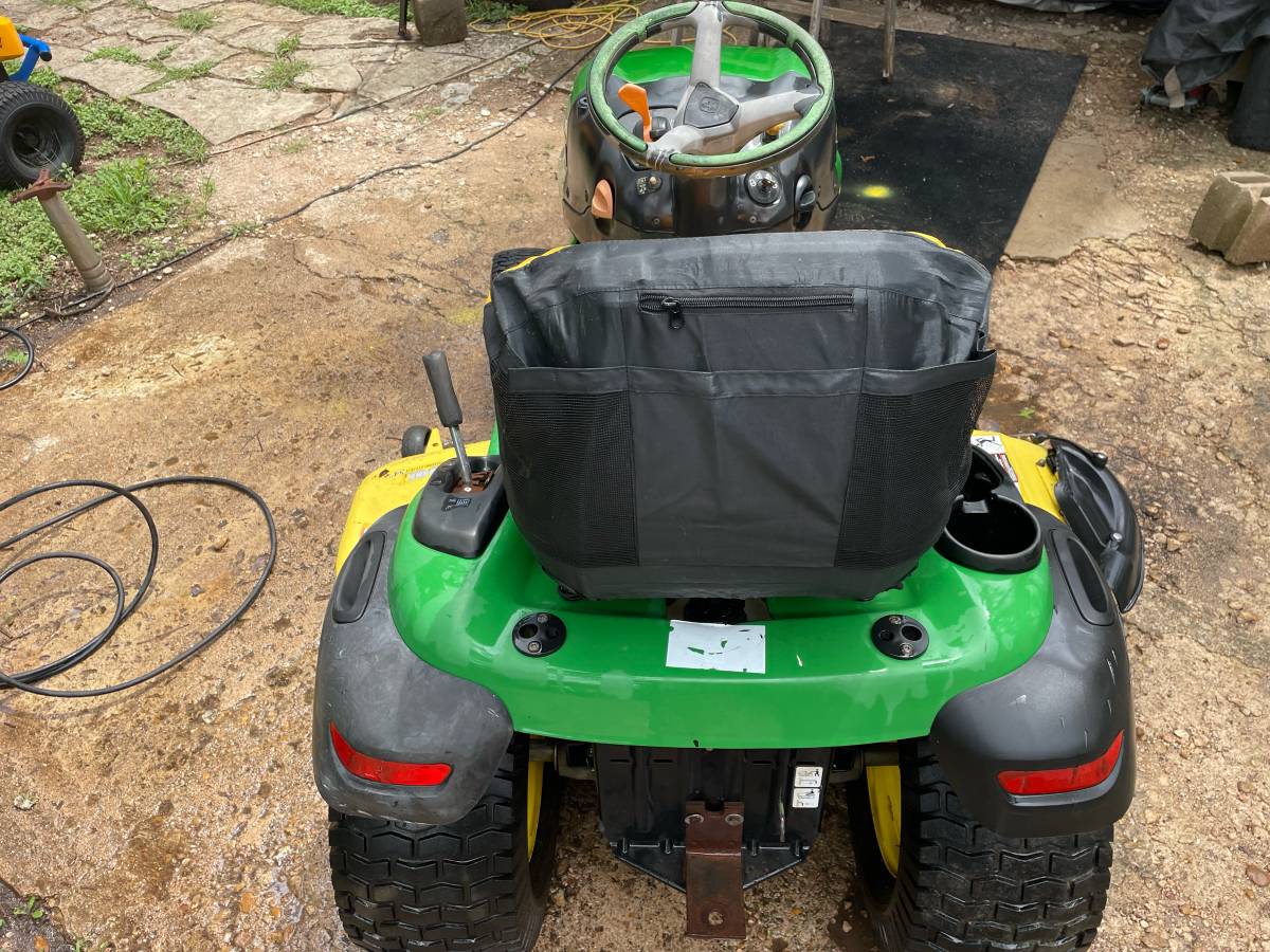 John Deere 190C 54” Riding Lawn Mower 00P0P 9CWaSsv92pE 0CI0t2 1200x900 John Deere 190C 54” Riding Lawn Mower