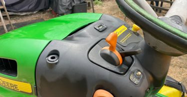 John Deere 190C 54” Riding Lawn Mower 00T0T aefIFTm0kk3 0CI0t2 1200x900 375x195 John Deere 190C 54” Riding Lawn Mower