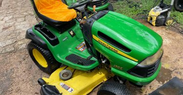 John Deere 190C 54” Riding Lawn Mower 00X0X 3a9Fa8C3c1z 0CI0t2 1200x900 375x195 John Deere 190C 54” Riding Lawn Mower