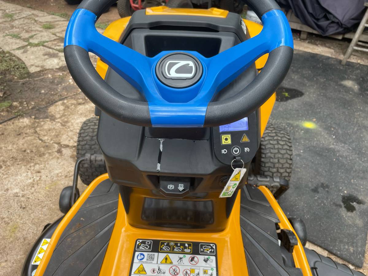 2021 Cub Cadet XT1 Enduro LT42E 42” Electric Lawn Mower for Sale 00z0z 50DHlpPUBrb 0CI0t2 1200x900 2021 Cub Cadet XT1 Enduro LT42E 42” Electric Lawn Mower for Sale