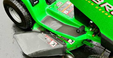 John Deere Sabre 1642 Hydro Riding Lawn Mower 00l0l kXVjhtAc6uS 0AN0t2 1200x900 375x195 John Deere Sabre 1642 Hydro Riding Lawn Mower