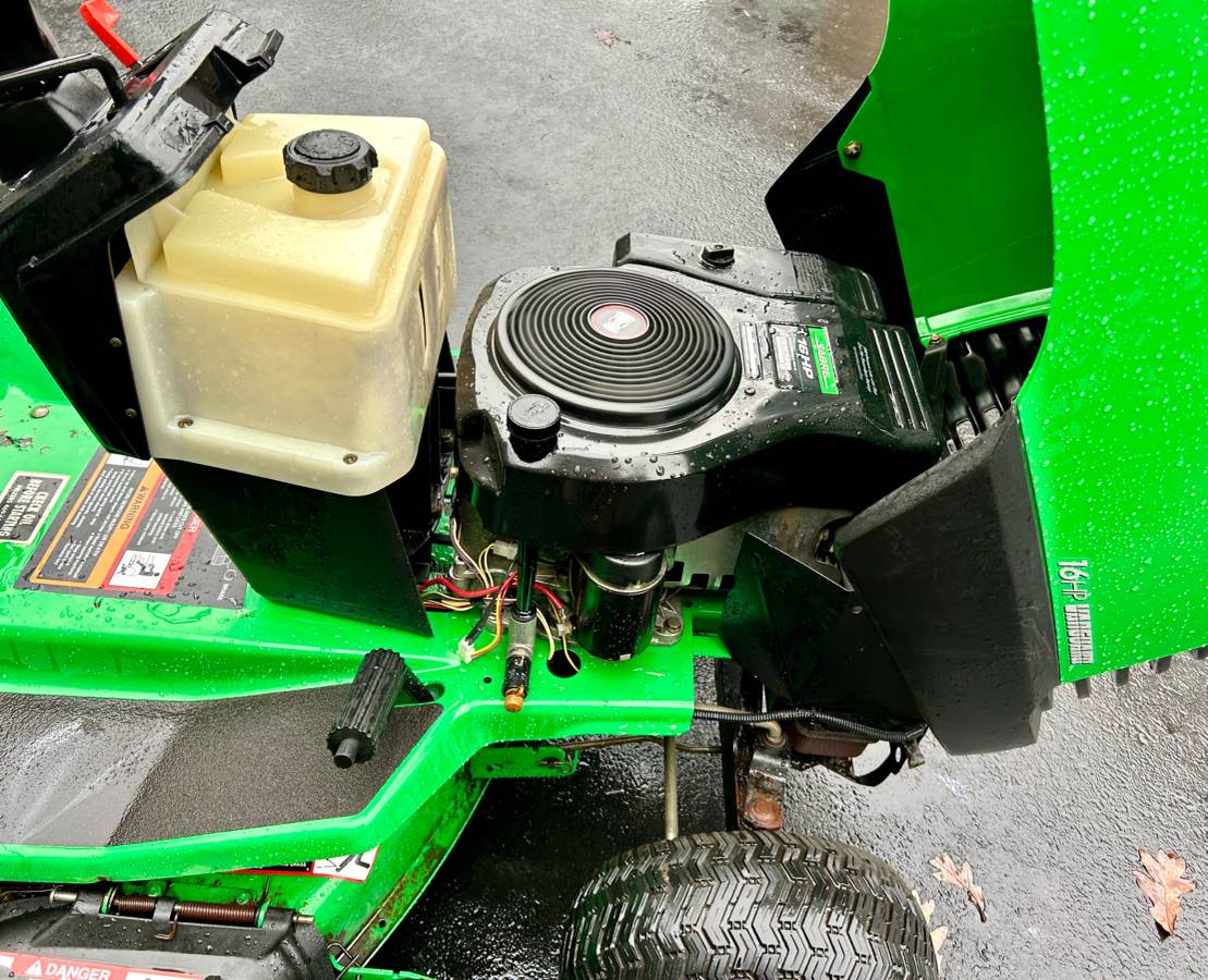 John Deere Sabre 1642 Hydro Riding Lawn Mower 00p0p 76zSKeRxt27 0zN0t2 1200x900 John Deere Sabre 1642 Hydro Riding Lawn Mower