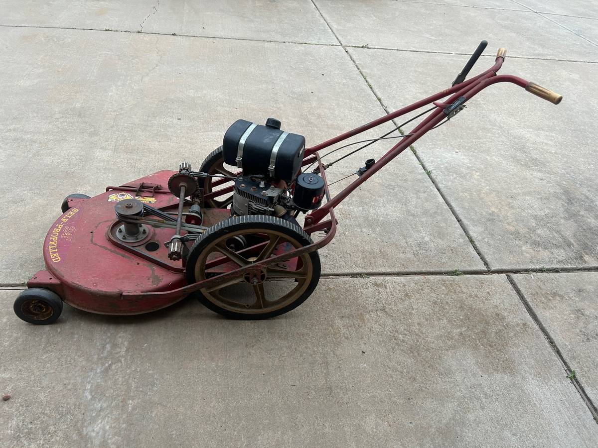 Antique Yazoo S24 Big Wheel Self Propelled Lawn Mower for Sale 00404 4hKKn7MKrmF 0ww0oo 1200x900 Antique Yazoo S24 Big Wheel Self Propelled Lawn Mower for Sale