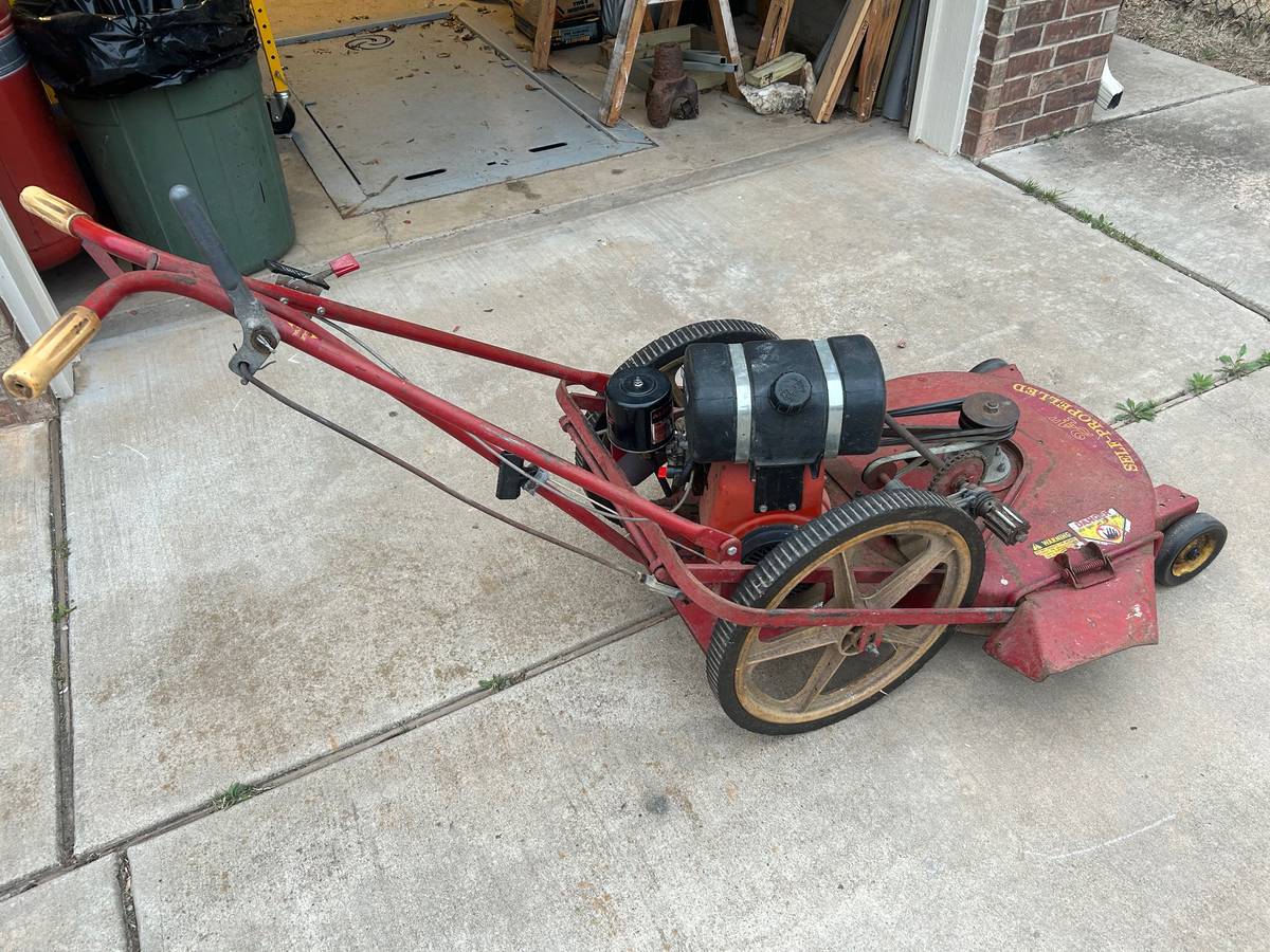 Antique Yazoo S24 Big Wheel Self Propelled Lawn Mower for Sale 00A0A 1vvLU65A3VI 0ww0oo 1200x900 Antique Yazoo S24 Big Wheel Self Propelled Lawn Mower for Sale