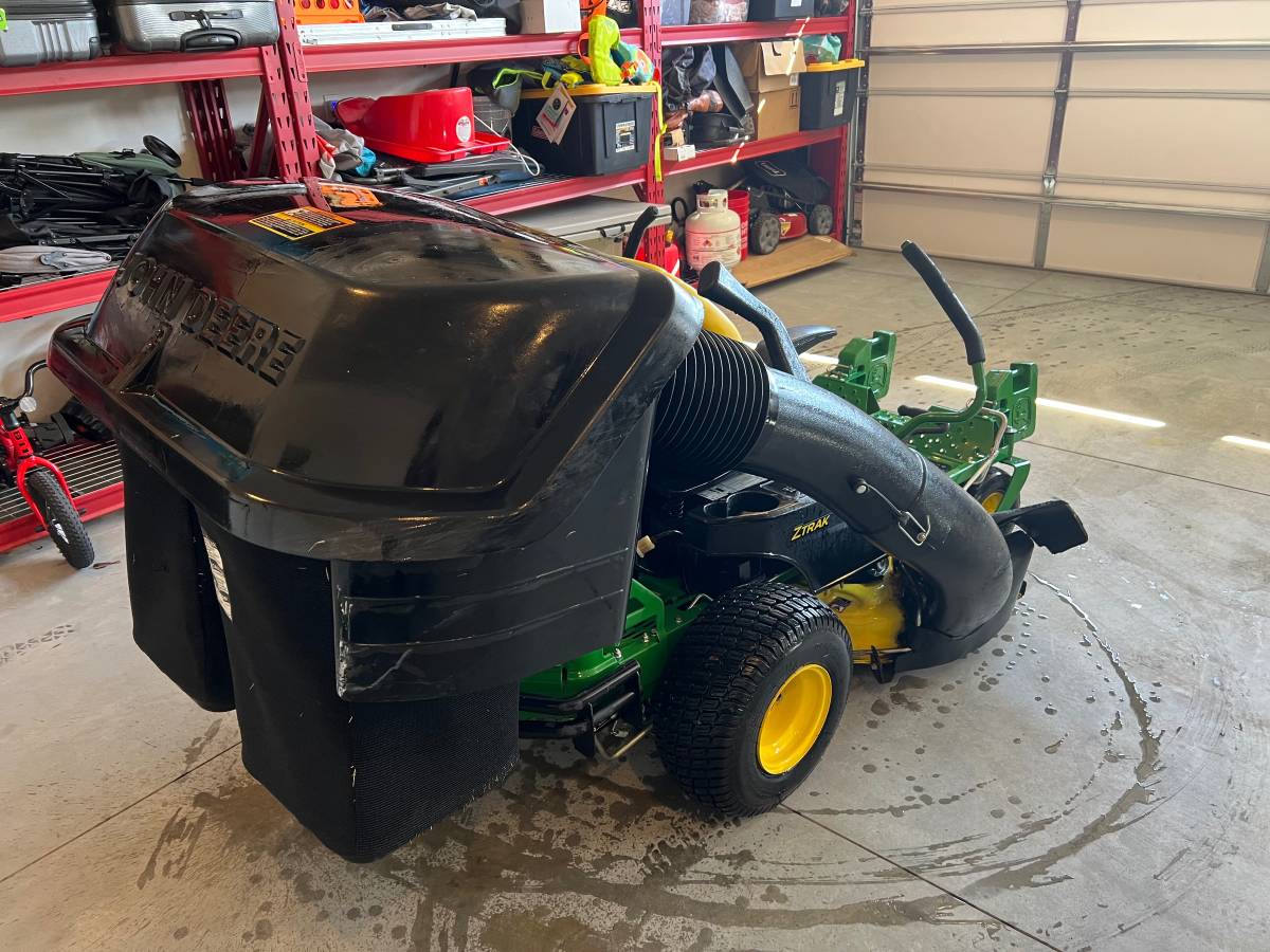 John Deere Z345 Zero Turn Riding Lawn Mower With Bagger for Sale 00B0B sosWAQYA0x 0CI0t2 1200x900 John Deere Z345 Zero Turn Riding Lawn Mower With Bagger for Sale