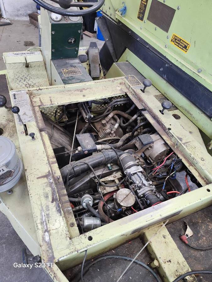 Used Cushman Grass Caddy Zero Turn Lawn Mowe for Sale 00T0T dvnLIyLTnnk 0d40hq 1200x900 Used Cushman Grass Caddy Zero Turn Lawn Mowe for Sale