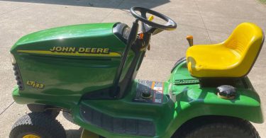 Used John Deere LT133 Riding Lawn Mower for Sale 00X0X 5rS6bUbq7sZ 0oo0ww 1200x900 375x195 Used John Deere LT133 Riding Lawn Mower for Sale